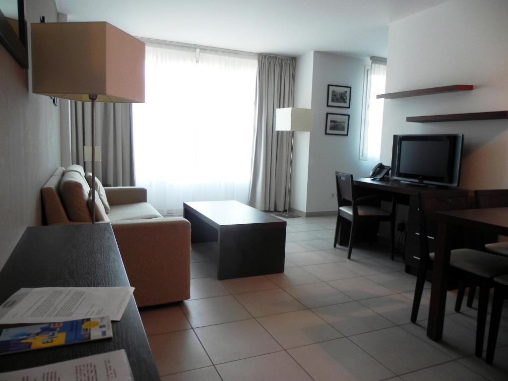 Residence Services Calypso Calanques Plage Marsella Habitación foto